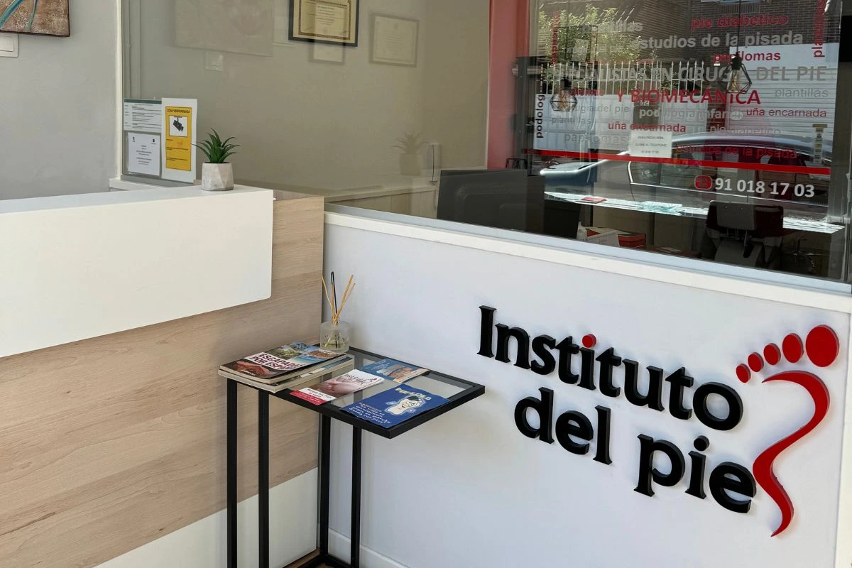 entrada instituto del pie canillejas